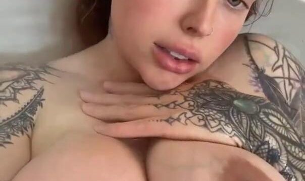 Vicky Aisha Nude Pregnant Bathtub Onlyfans Video Leaked